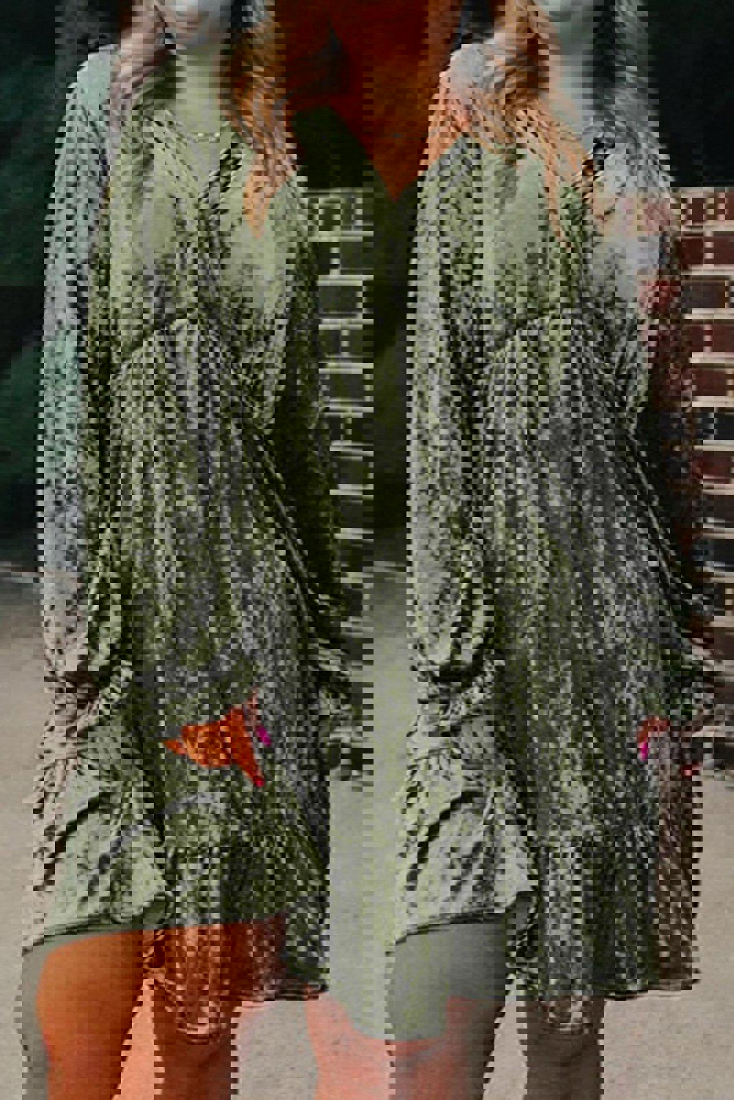 Jungle Green Plus Size Velvet Babydoll Mini Dress with Puff Sleeve & Ruffle Hem